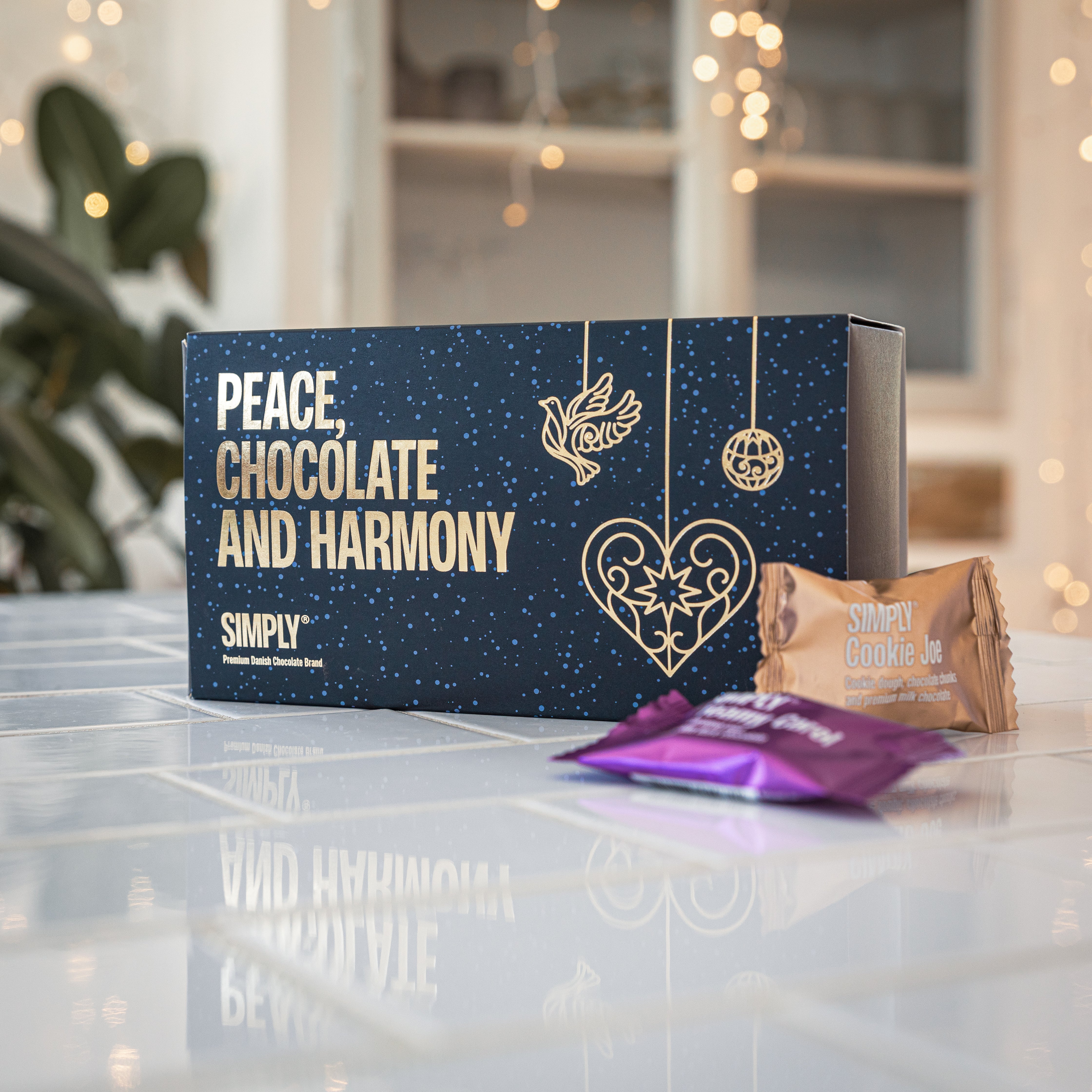 Schokoladen-Geschenkbox, 18 stk – Peace, Chocolate and Harmony