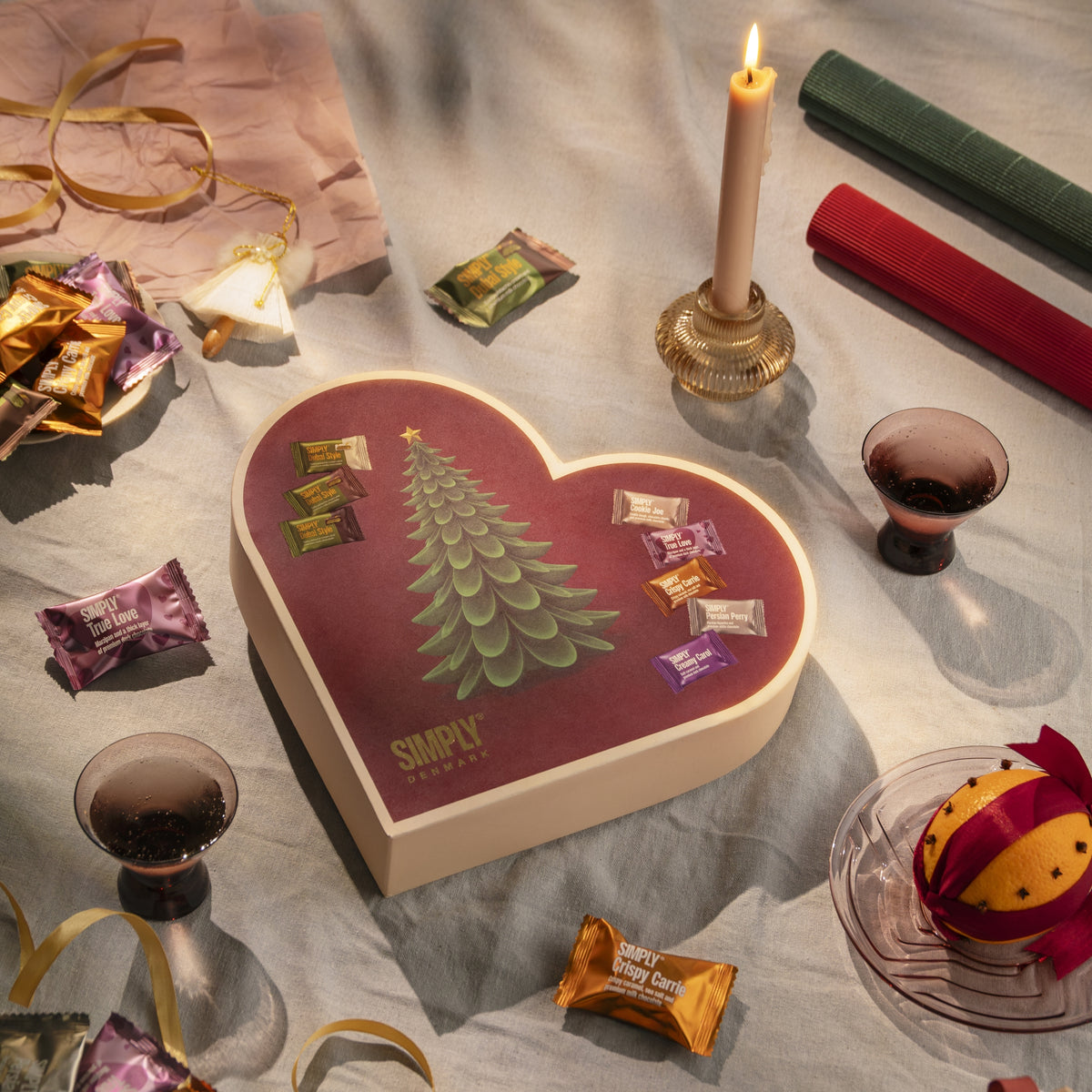Geschenkbox, Herz L - Weihnachten (400g)