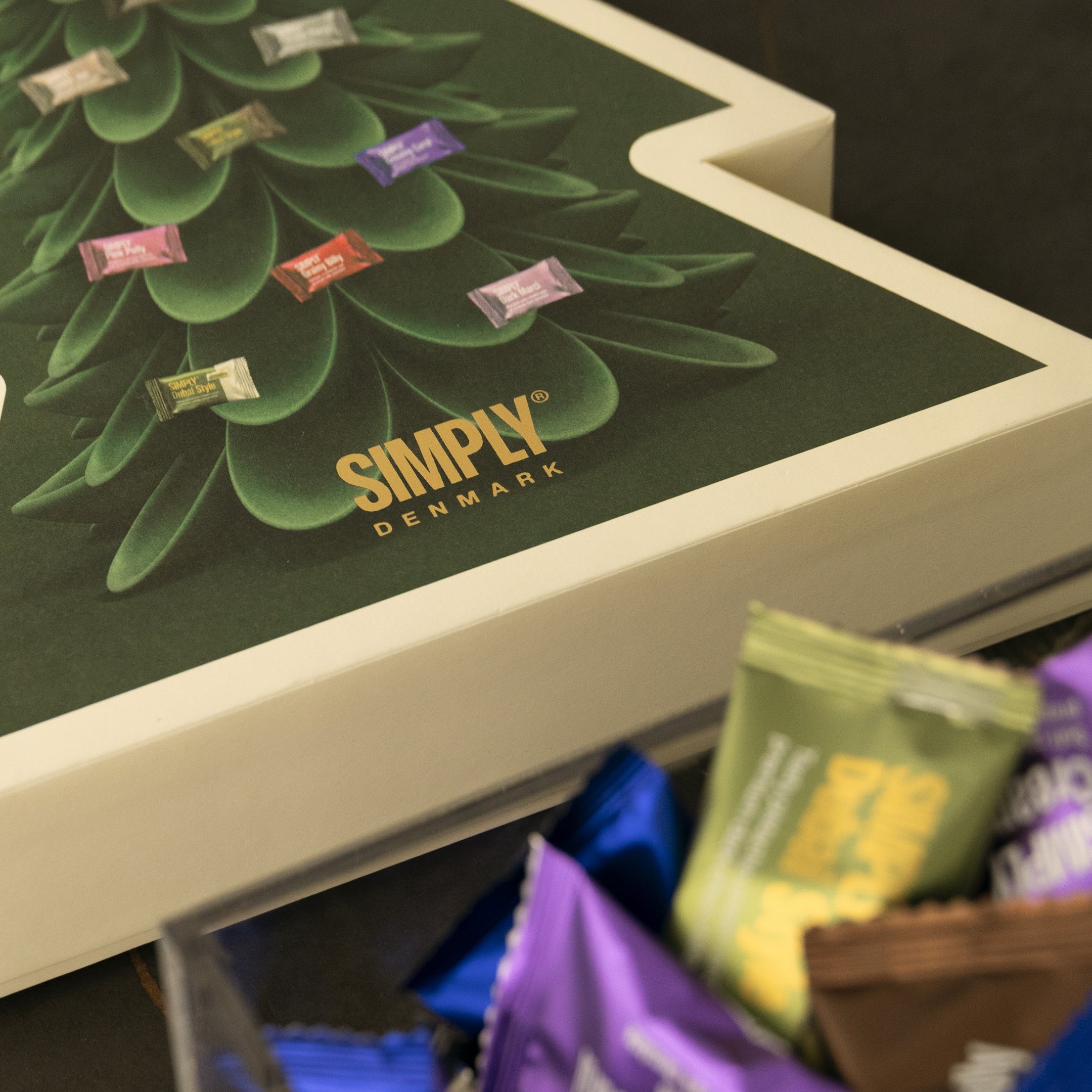 Geschenkbox, Weihnachtsbaum (300g)